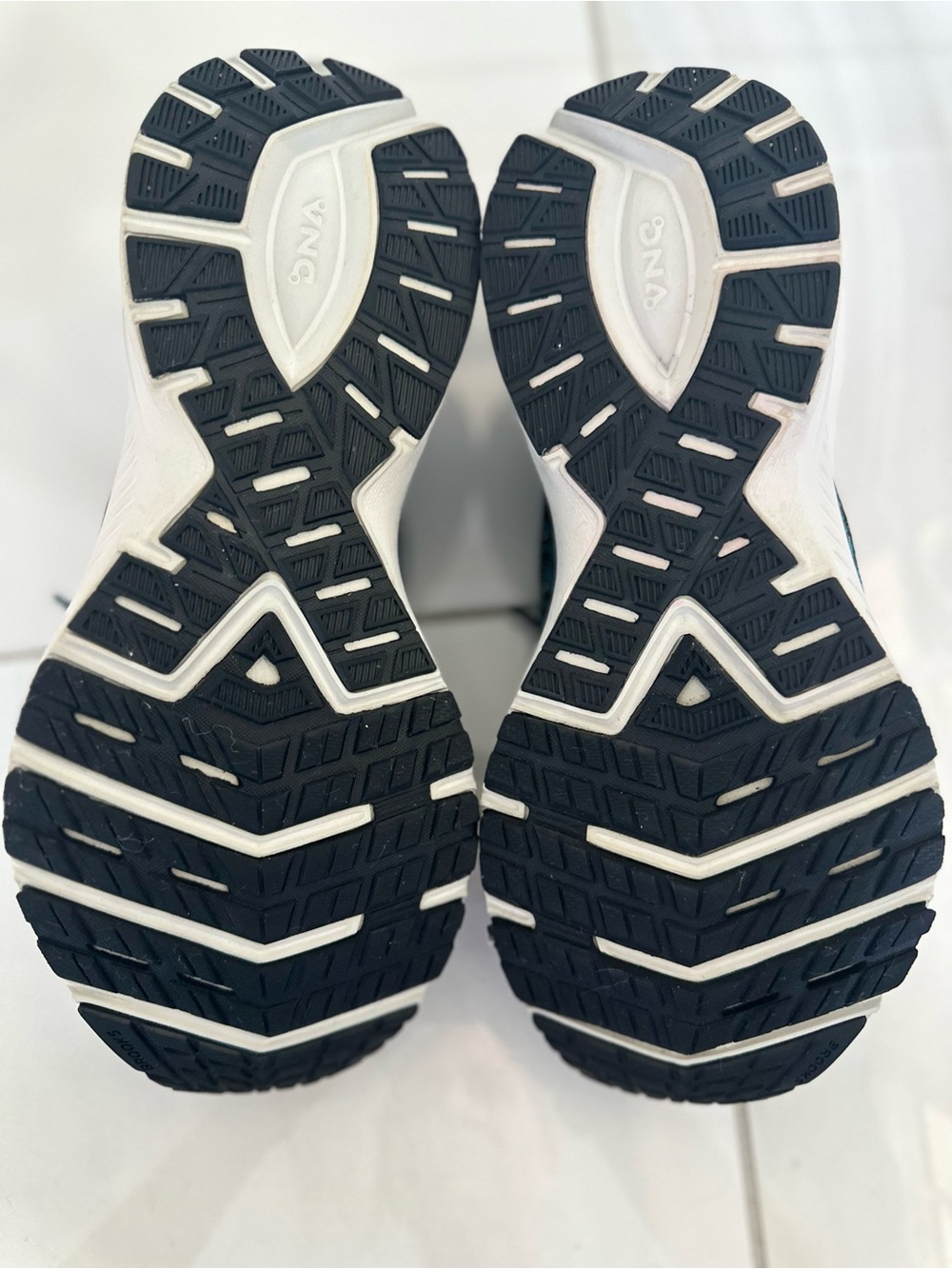 Brooks Launch 6 Running Shoes Teal Black Knit Women’s Sz 7.5 Euro 38.5 - Picture 10 of 10
